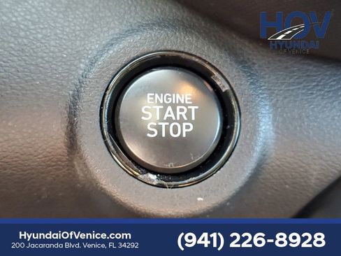 Certified 2023 Hyundai Venue Limited image 39