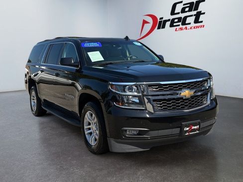 Used 2017 Chevrolet Suburban LT AWD/4WD image 8