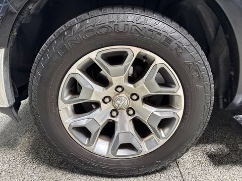 Used 2017 RAM 1500 Limited AWD/4WD image 3
