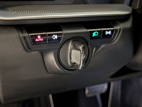 Certified 2020 Porsche 911 Carrera S image 24