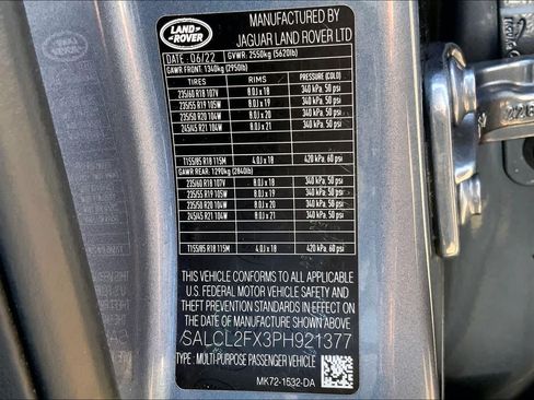 Used 2023 Land Rover Discovery Sport SE R-Dynamic AWD/4WD image 37