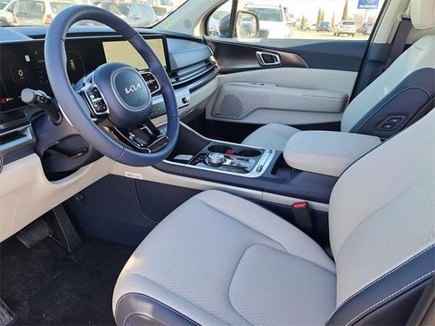 New 2026 Kia Carnival SX Prestige image 12