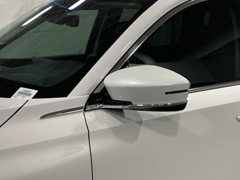 Used 2026 Acura MDX FWD w/ Technology Package image 12