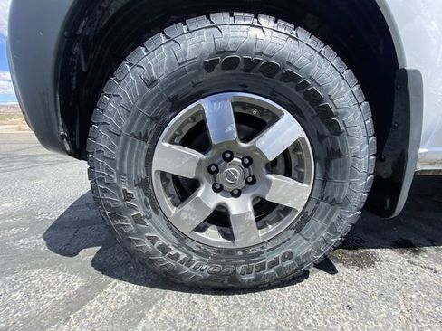 Used 2012 Nissan Xterra PRO-4X AWD/4WD image 10