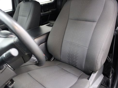 Used 2018 Ford F150 XLT w/ Equipment Group 302A Luxury image 12