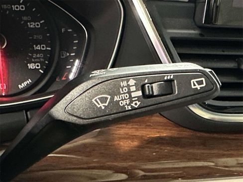 Used 2023 Audi Q5 2.0T Premium w/ Convenience Package image 35