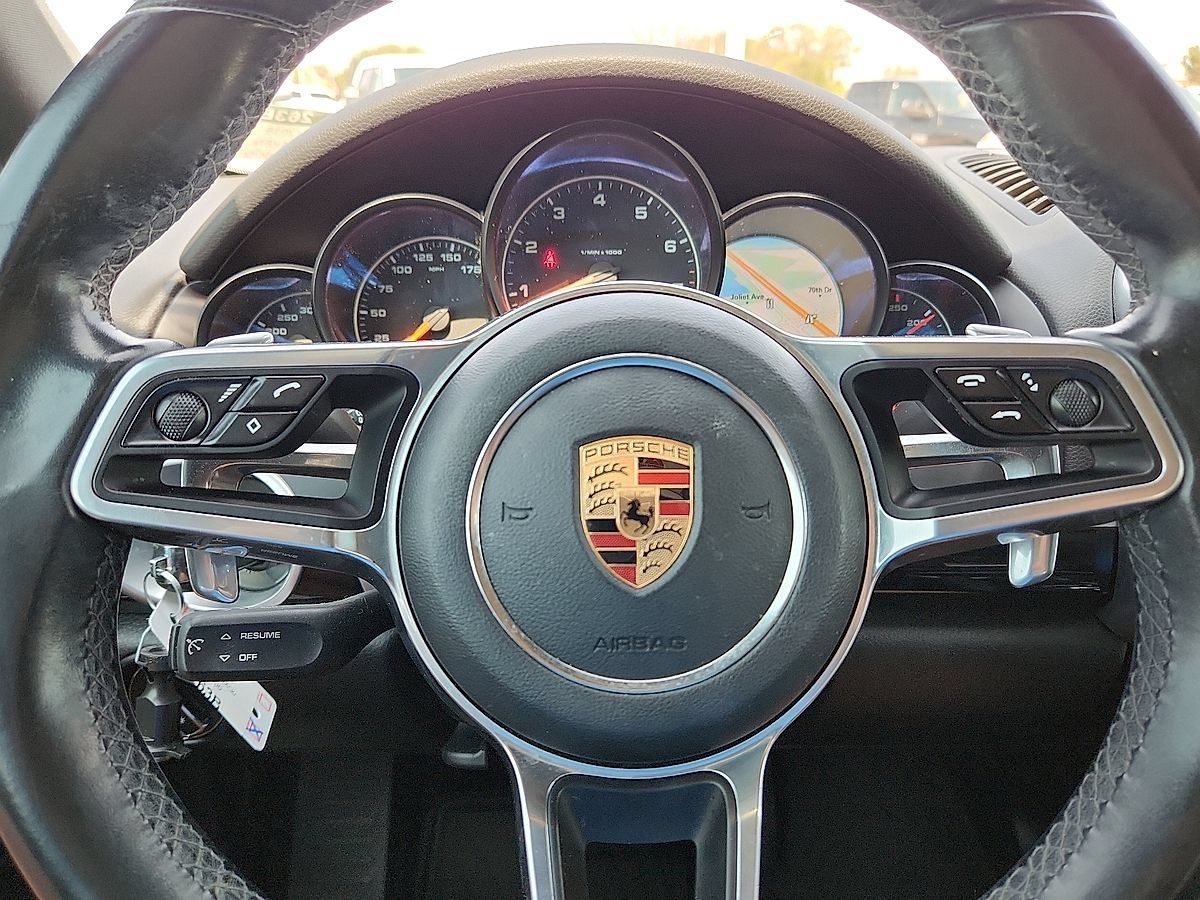 Used 2018 Porsche Cayenne Platinum Edition AWD/4WD image 11