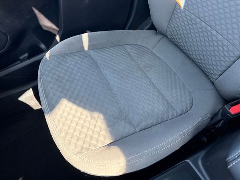 Certified 2022 Ford Escape SE w/ SE Sport Appearance Package image 24