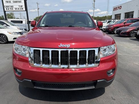 Used 2011 Jeep Grand Cherokee Laredo AWD/4WD image 2