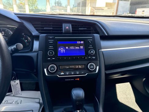 Used 2020 Honda Civic LX image 18