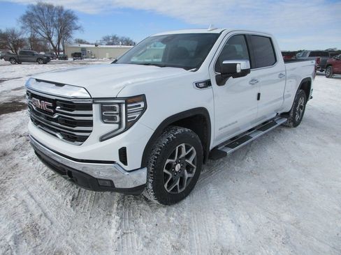 New 2026 GMC Sierra 1500 SLT w/ SLT Premium Plus Package AWD/4WD image 11