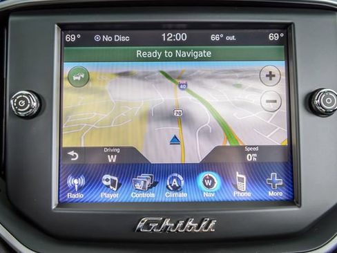 Used 2015 Maserati Ghibli RWD image 22