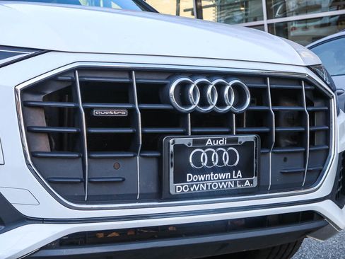 Used 2019 Audi Q8 Premium w/ Convenience Package image 5