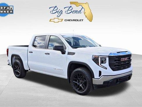 Used 2022 GMC Sierra 1500 Pro w/ Convenience Package image 1