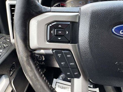 Used 2019 Ford F250 Lariat w/ Lariat Ultimate Package AWD/4WD image 28