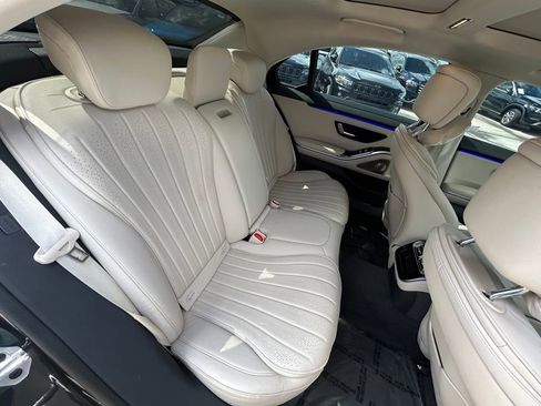 Used 2023 Mercedes-Benz S 500 4MATIC image 39