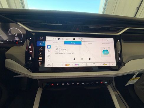 New 2026 Jeep Cherokee Limited AWD/4WD image 37