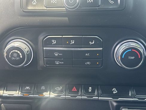Used 2026 Chevrolet Silverado 1500 Custom Trail Boss AWD/4WD image 27