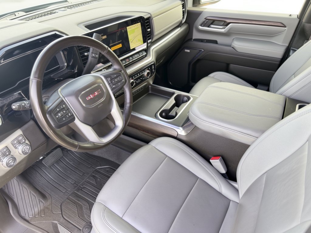 Used 2024 GMC Sierra 3500 SLT w/ SLT Premium Package AWD/4WD image 4