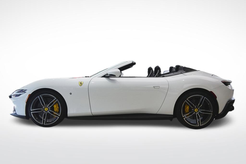 Used 2024 Ferrari Roma Spider RWD image 2