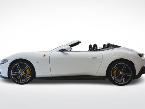Used 2024 Ferrari Roma Spider image 2