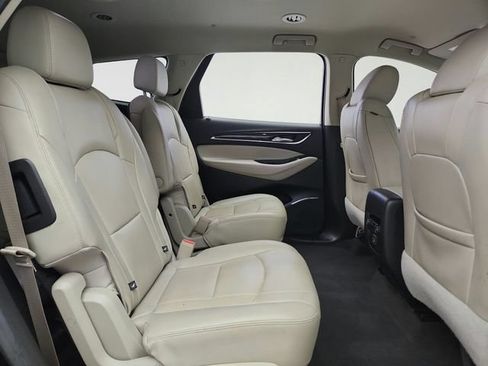 Used 2020 Buick Enclave Essence FWD image 29