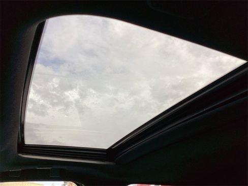 Certified 2025 Toyota Tacoma TRD Off-Road image 28