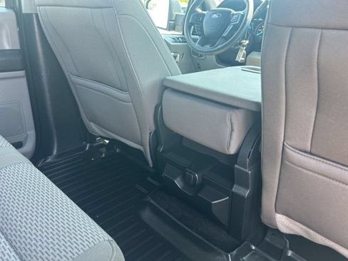 Used 2018 Ford F150 XLT AWD/4WD image 15