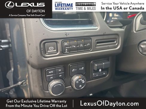 Used 2021 Chevrolet Tahoe RST w/ Luxury Package image 16