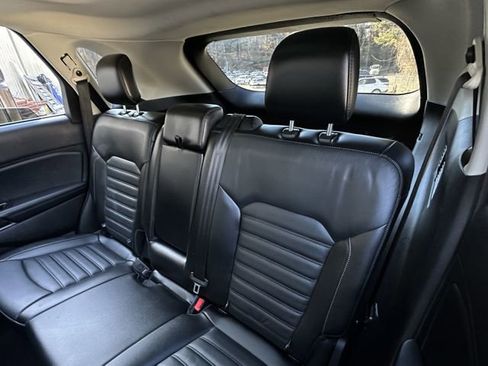 Used 2017 Ford Edge SEL w/ Equipment Group 201A image 34