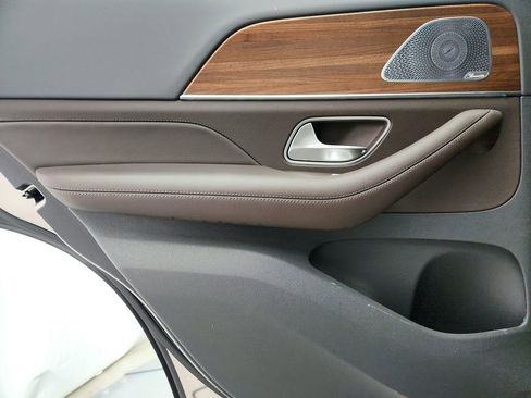 Used 2020 Mercedes-Benz GLE 350 4MATIC image 33