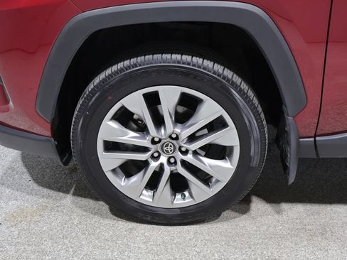 Used 2023 Toyota RAV4 XLE Premium AWD/4WD image 9