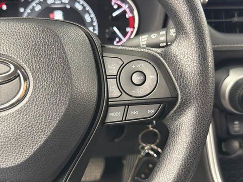 Certified 2025 Toyota RAV4 LE FWD image 26