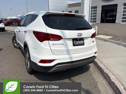 Used 2018 Hyundai Santa Fe Sport AWD/4WD image 11