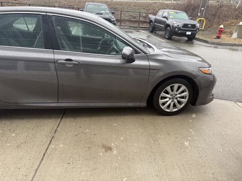Used 2020 Toyota Camry LE w/ Carpet Mat Package image 14