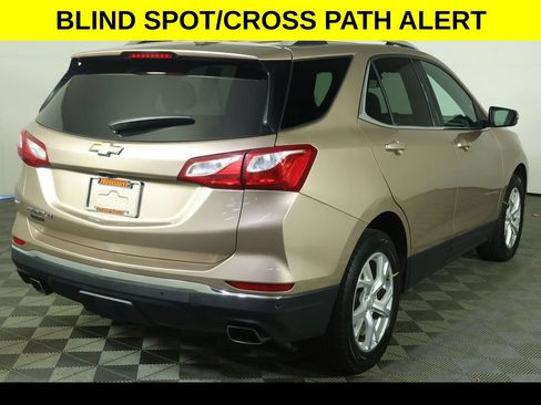 Used 2018 Chevrolet Equinox LT AWD/4WD image 9