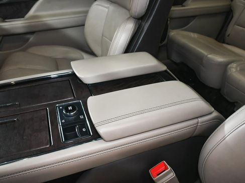 Used 2022 Lincoln Navigator L Reserve image 48