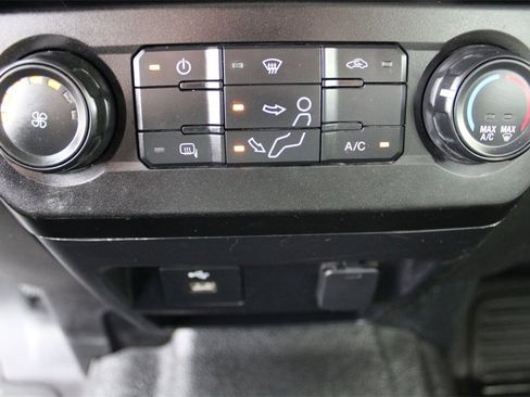 Used 2020 Ford F350 XL w/ Power Equipment Group image 23