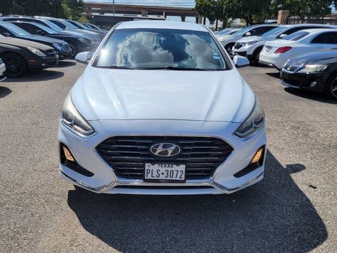 Used 2018 Hyundai Sonata SE FWD image 3