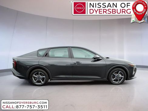 Used 2025 Kia K4 FWD image 2