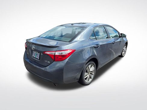 Used 2016 Toyota Corolla LE Premium FWD image 5