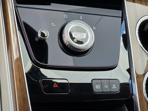 New 2026 Cadillac Escalade ESV Platinum Sport w/ LPO, ONYX Package image 33