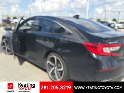 Used 2020 Honda Accord Sport image 4