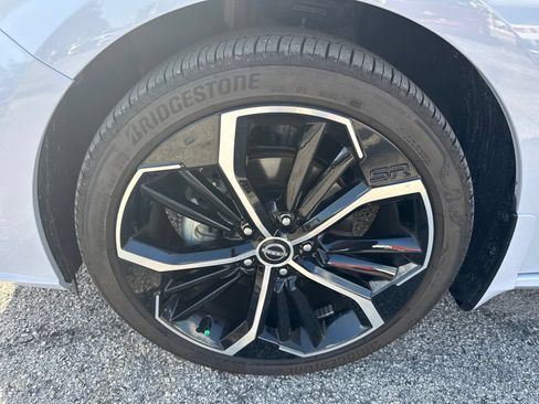 Used 2024 Nissan Altima 2.5 SR w/ SR Premium Package FWD image 20