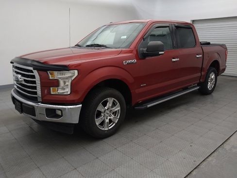 Used 2017 Ford F150 XLT w/ Equipment Group 302A Luxury RWD image 2
