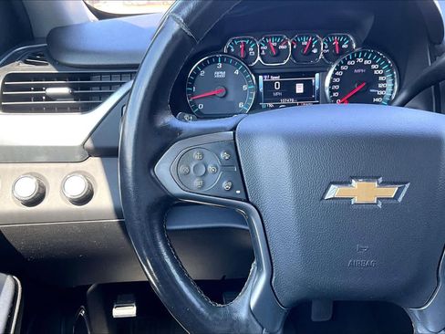 Used 2017 Chevrolet Tahoe Premier AWD/4WD image 24