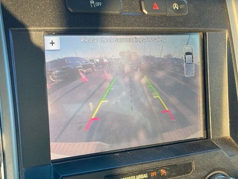 Used 2019 Ford F150 Lariat image 23