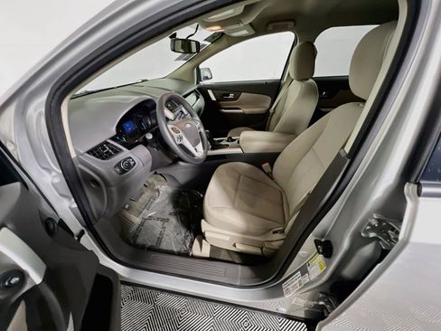 Used 2013 Ford Edge SE FWD image 15