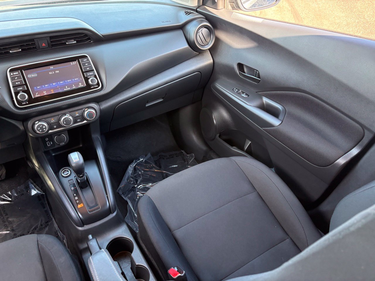 Certified 2025 Nissan Kicks Play S FWD image 15