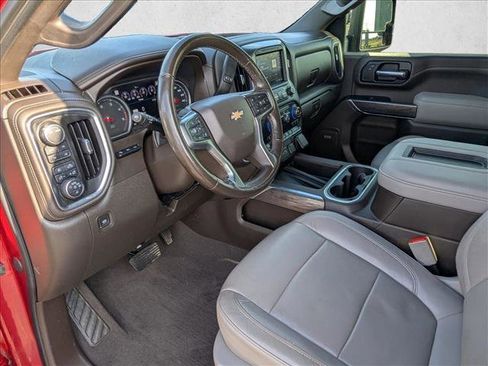 Used 2020 Chevrolet Silverado 2500 LTZ w/ LTZ Texas Edition image 9
